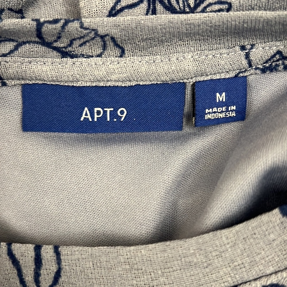 Apt 9 ladies blouse - Picture 4 of 5